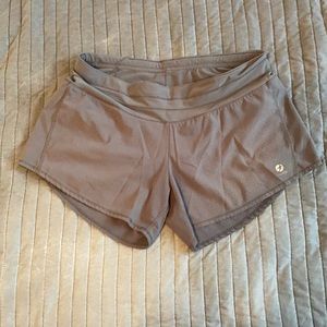 Oiselle Roga Shorts